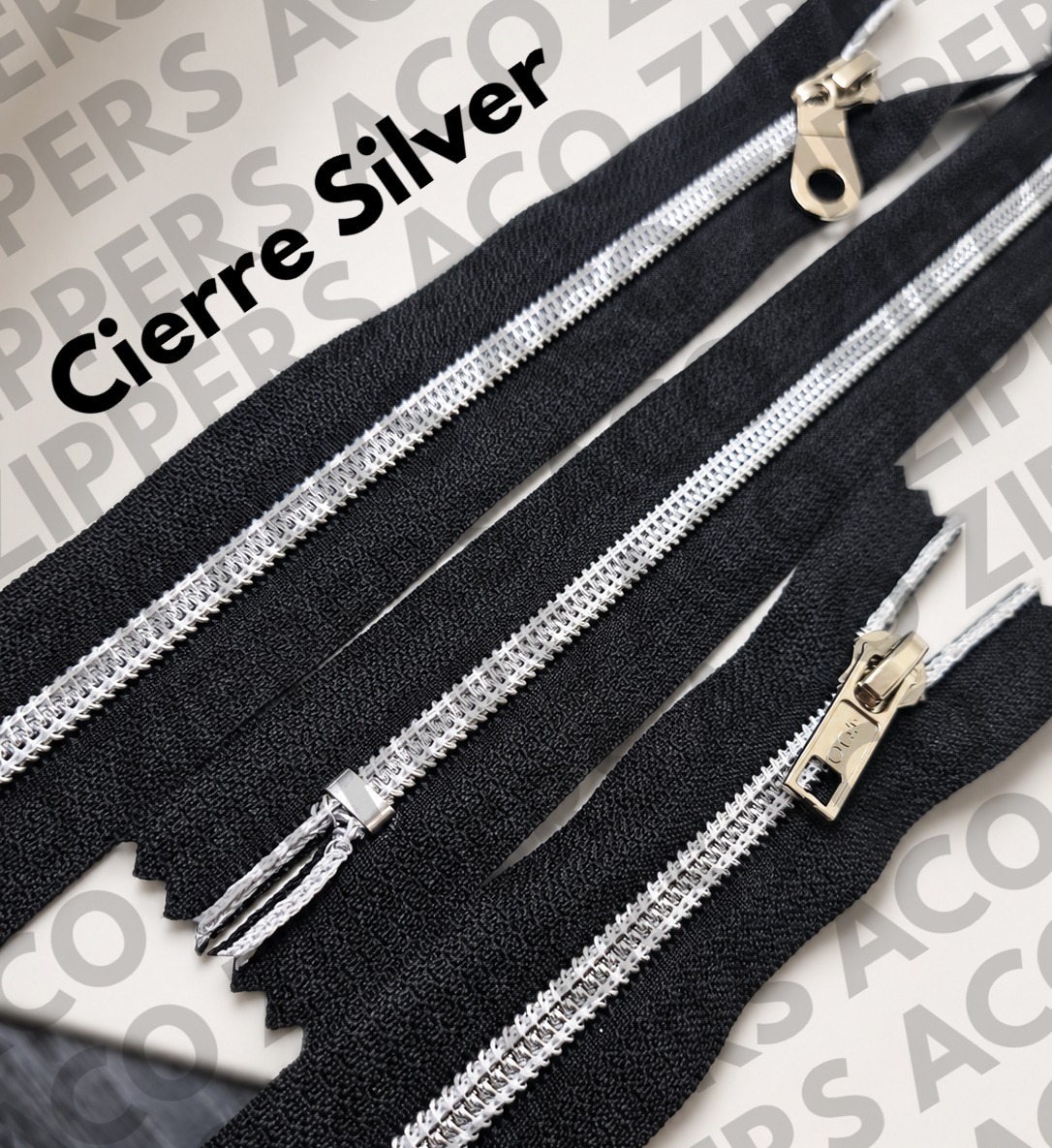 Cierre Silver Nylon N°6 con dientes plateados sobre cinta negra