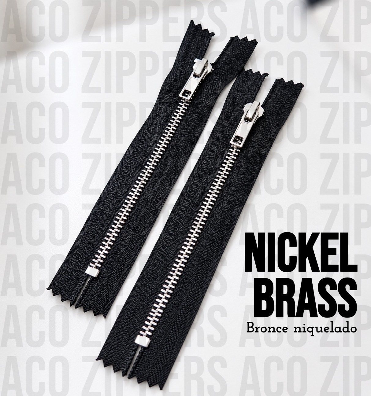 Cierre Nickel Brass bronce niquelado sobre cinta negra